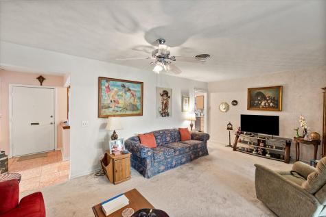 1715 Bradford Drive Arlington TX 76010