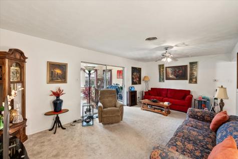 1715 Bradford Drive Arlington TX 76010