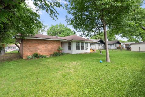 1715 Bradford Drive Arlington TX 76010