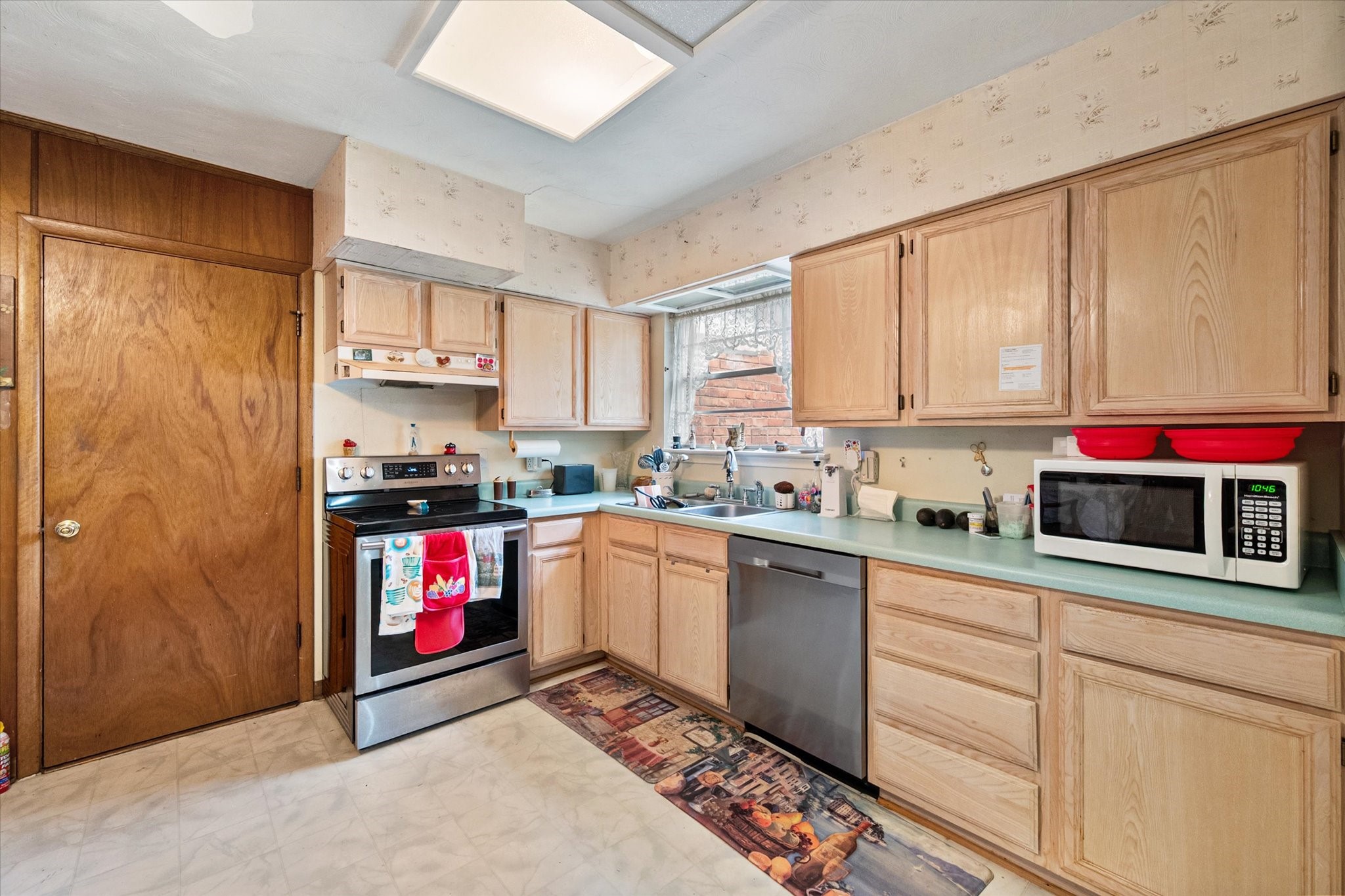 1715 Bradford Drive Arlington TX 76010