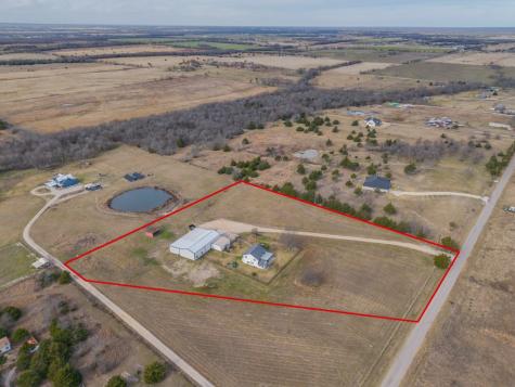 1840 County Road 4309 N Greenville TX 75401