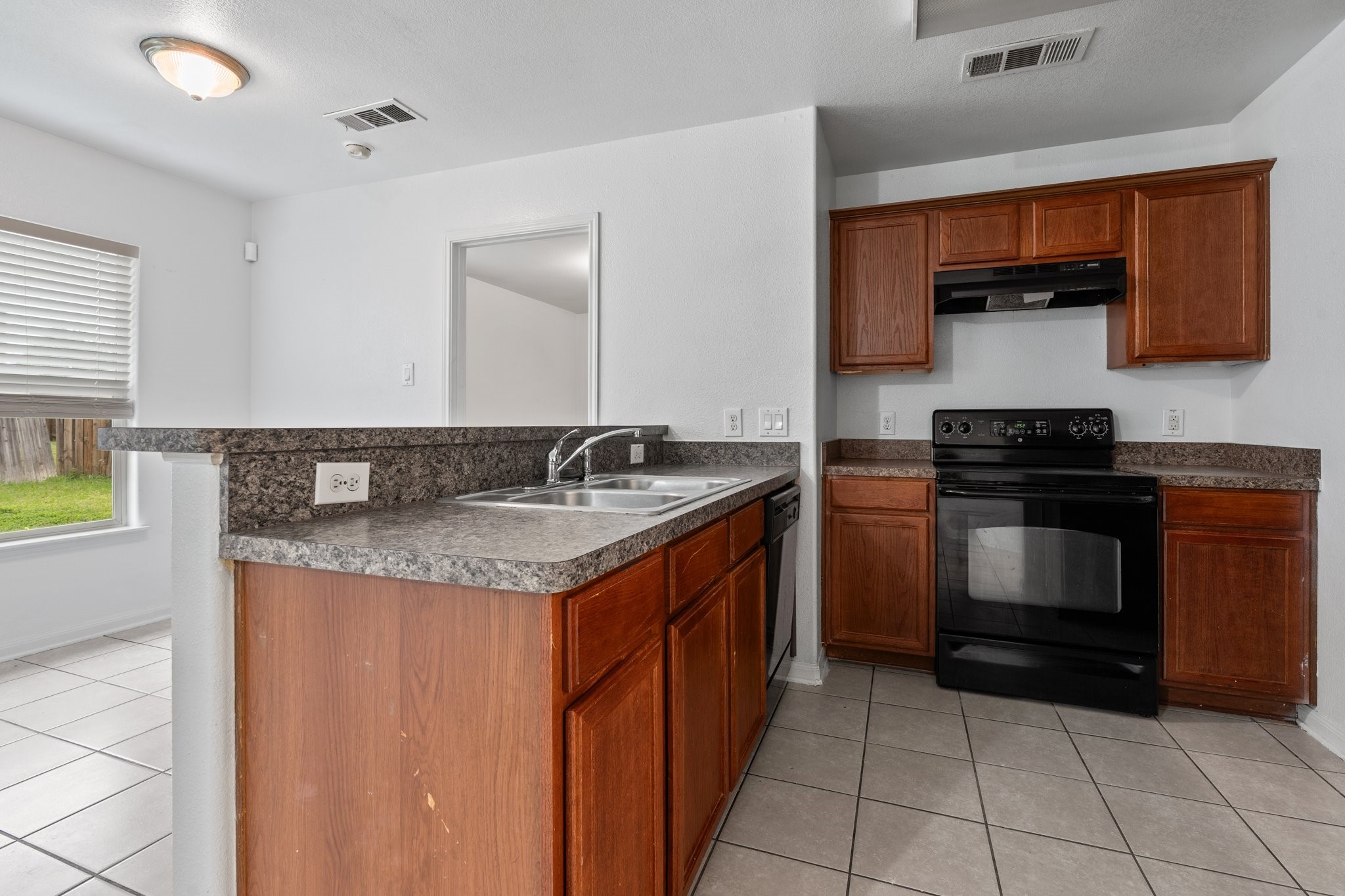 600 Noble Grove Lane Fort Worth TX 76140