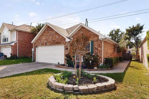 2086 Montclair Lane Lewisville TX 75067