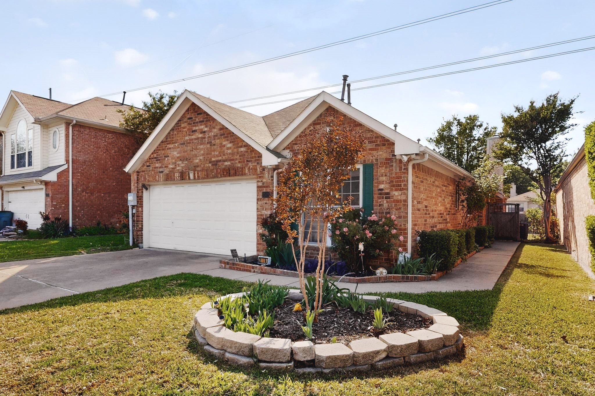 2086 Montclair Lane Lewisville TX 75067