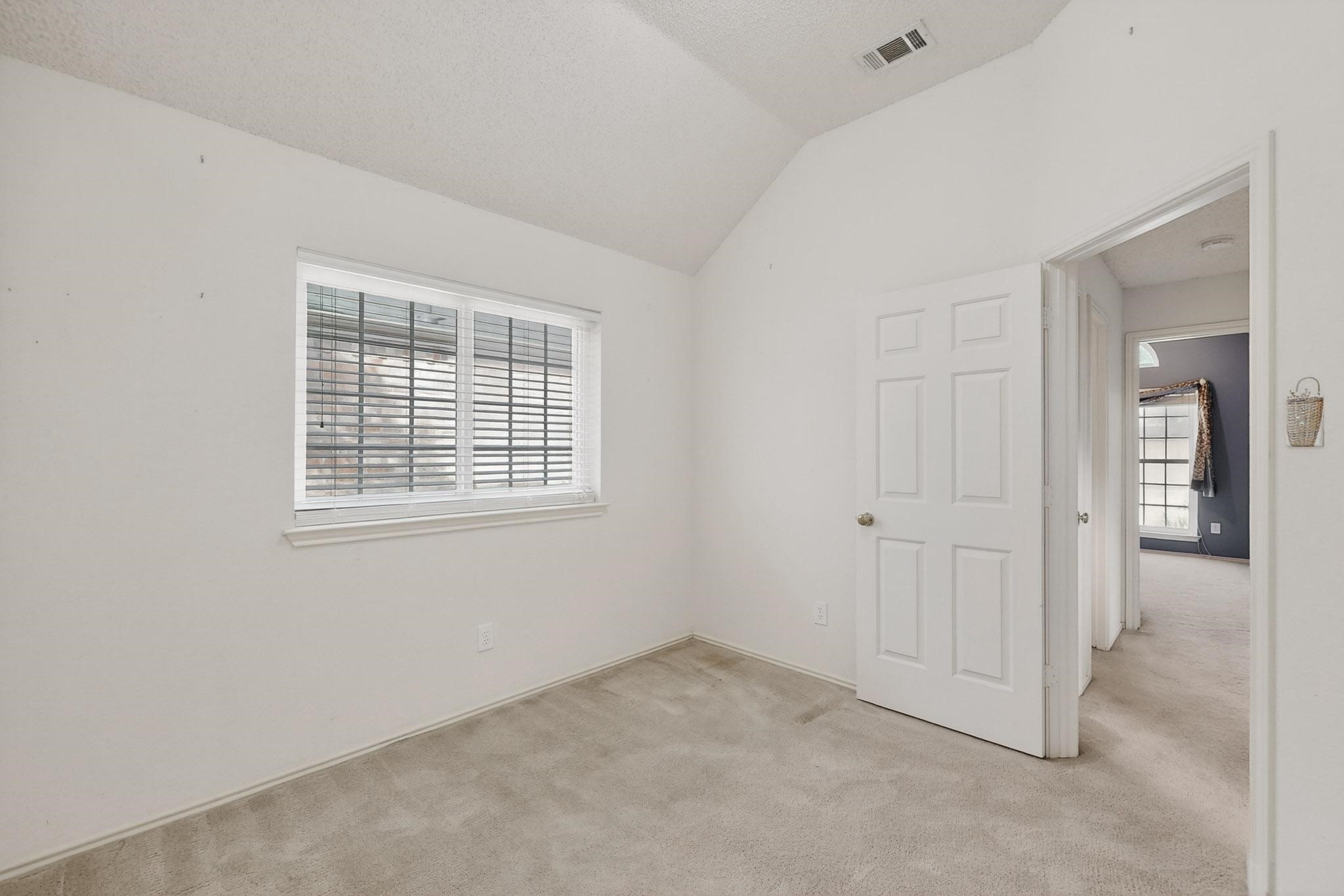 2086 Montclair Lane Lewisville TX 75067