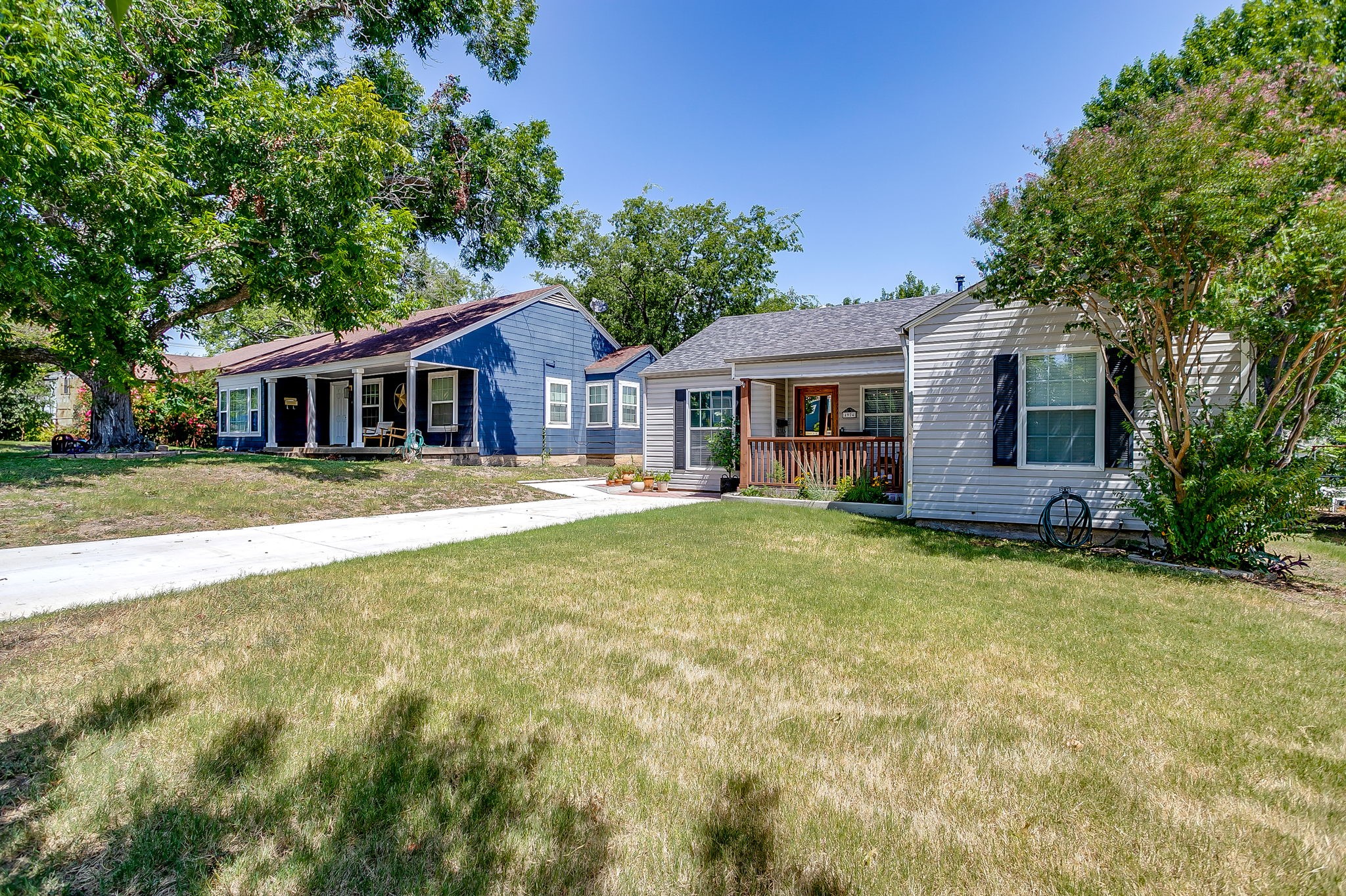 4924 Calmont Avenue Fort Worth TX 76107