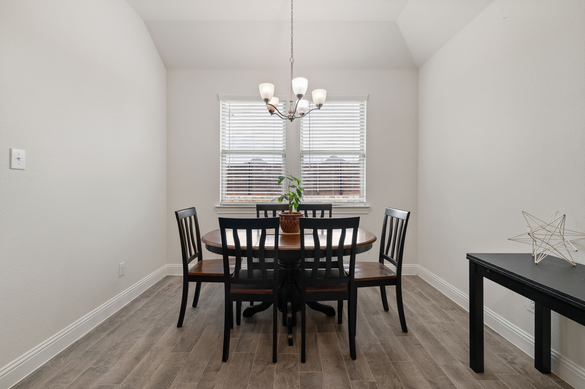 10117 Table Bluff Street Aubrey TX 76227