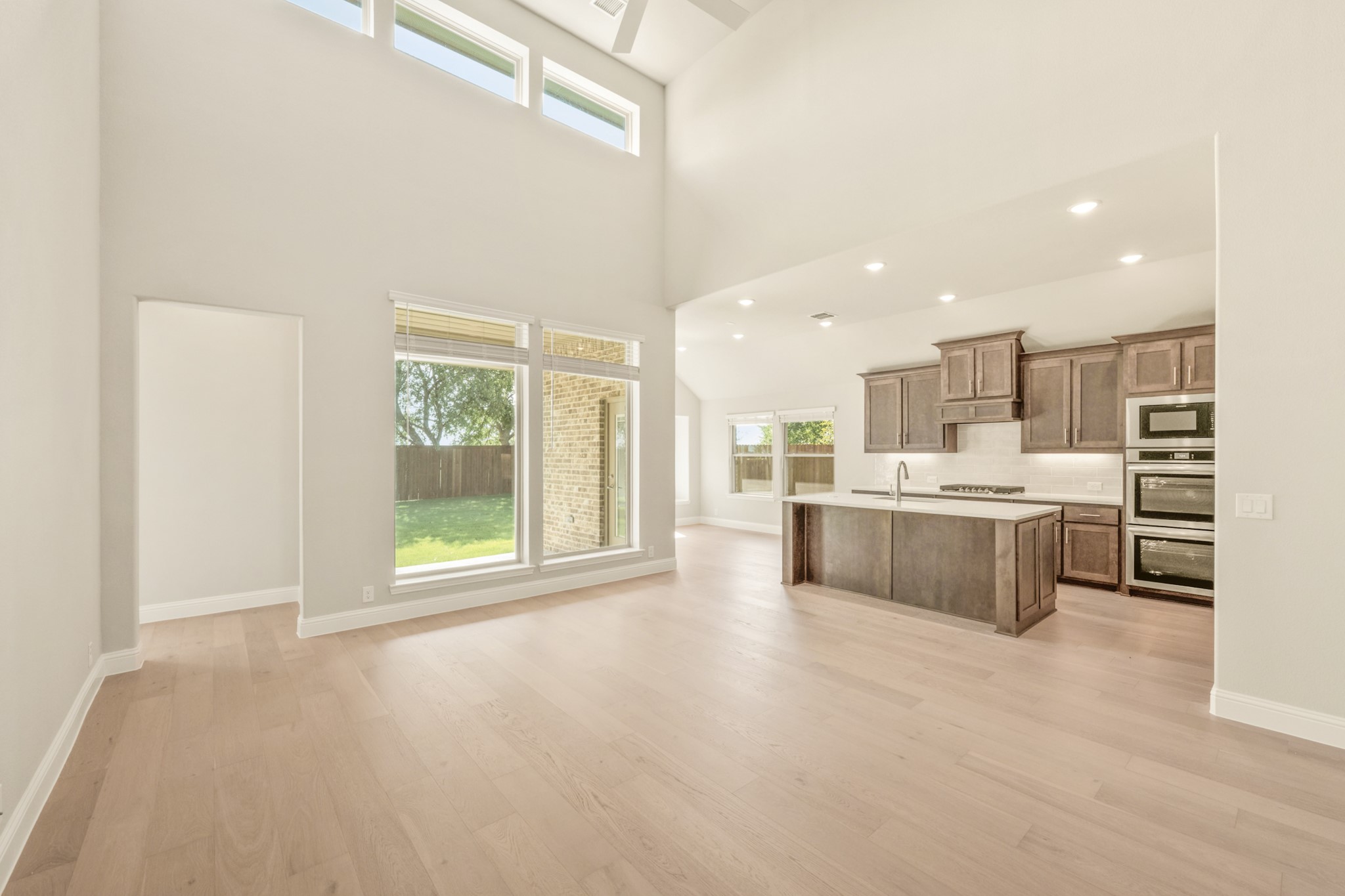 1098 Foxtail Drive Justin TX 76247
