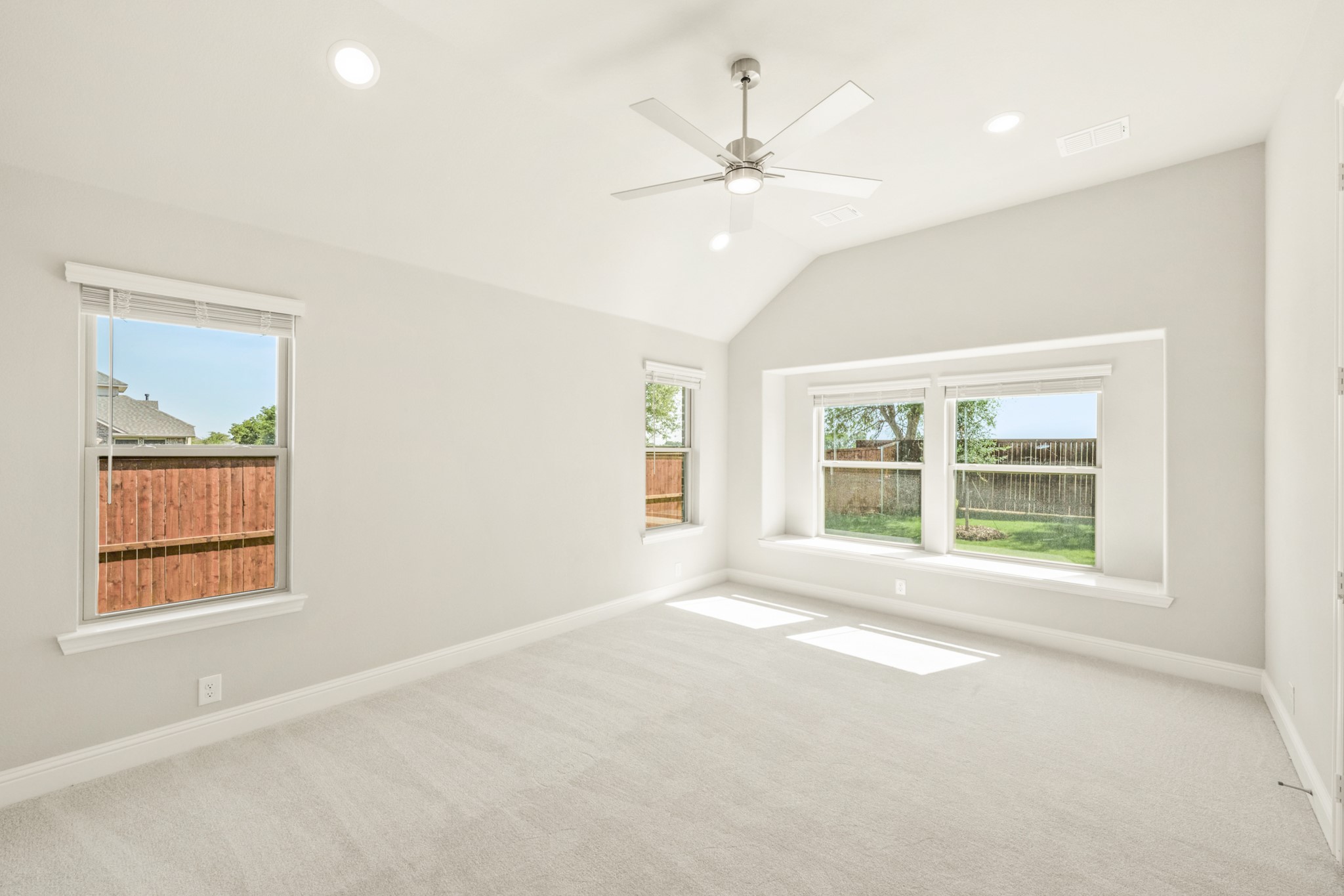 1098 Foxtail Drive Justin TX 76247