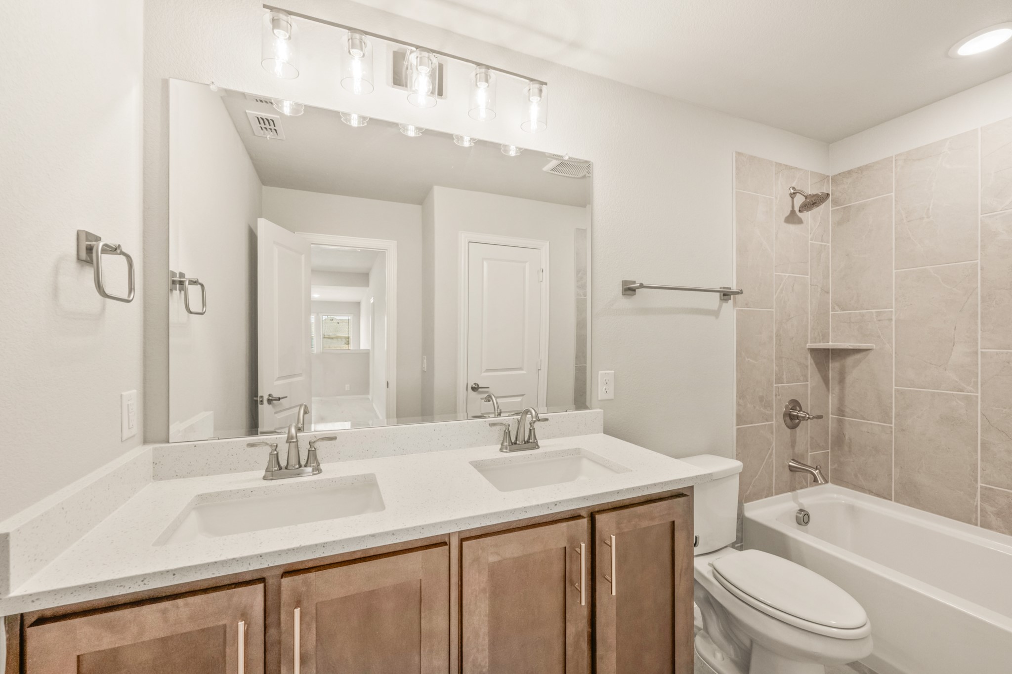 1098 Foxtail Drive Justin TX 76247
