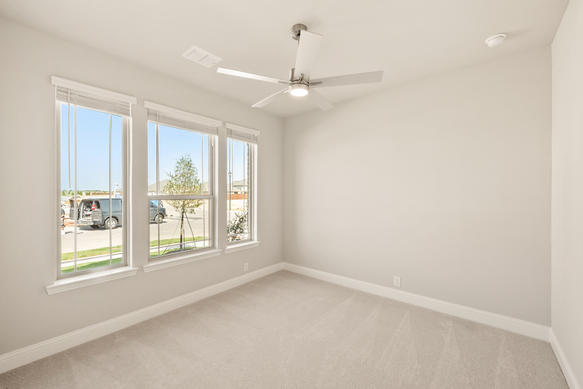 1098 Foxtail Drive Justin TX 76247
