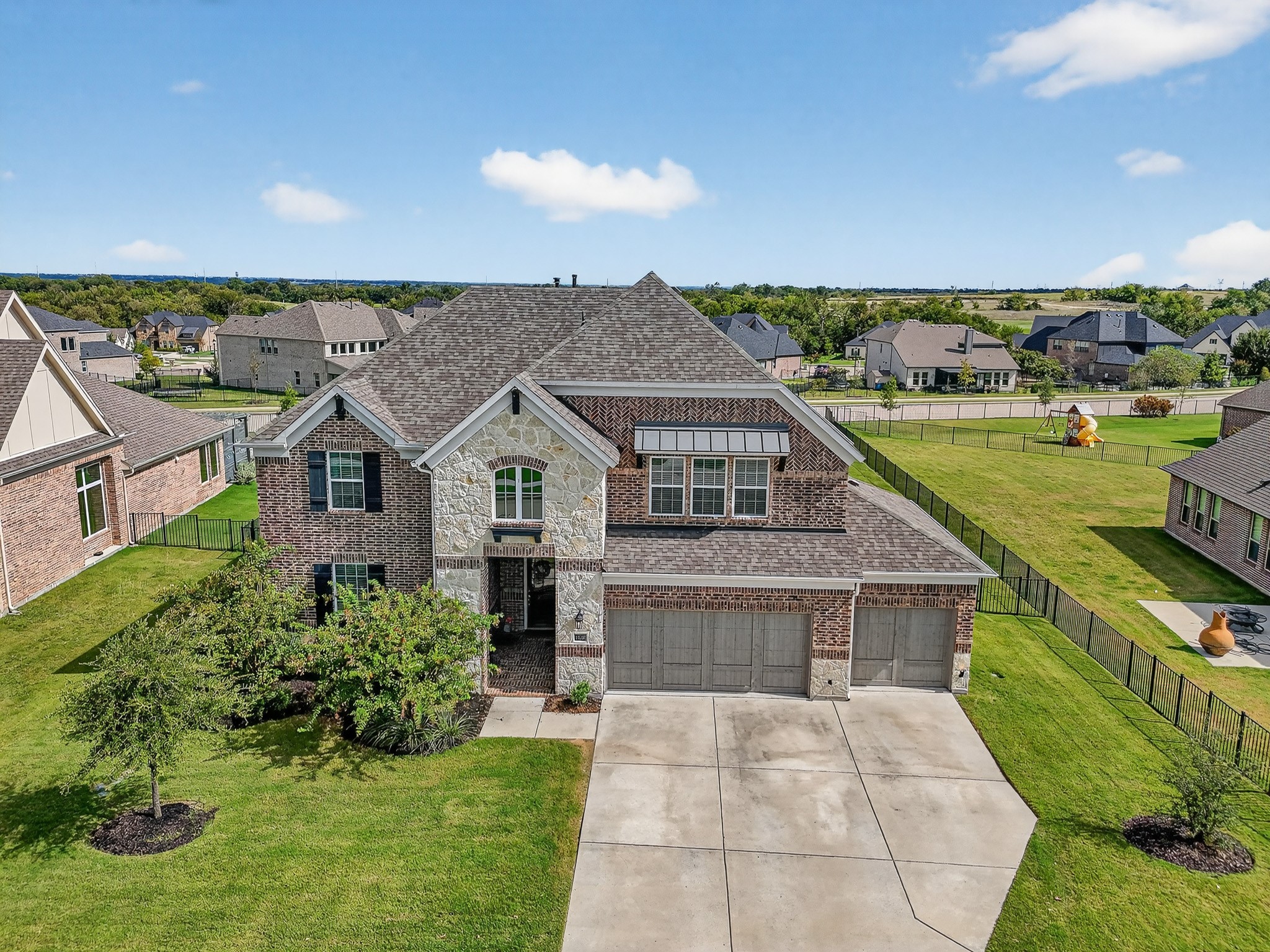 1420 Wolf Ridge Run Gunter TX 75058