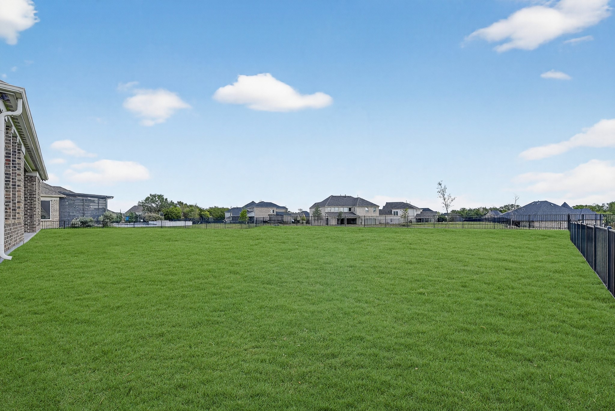 1420 Wolf Ridge Run Gunter TX 75058