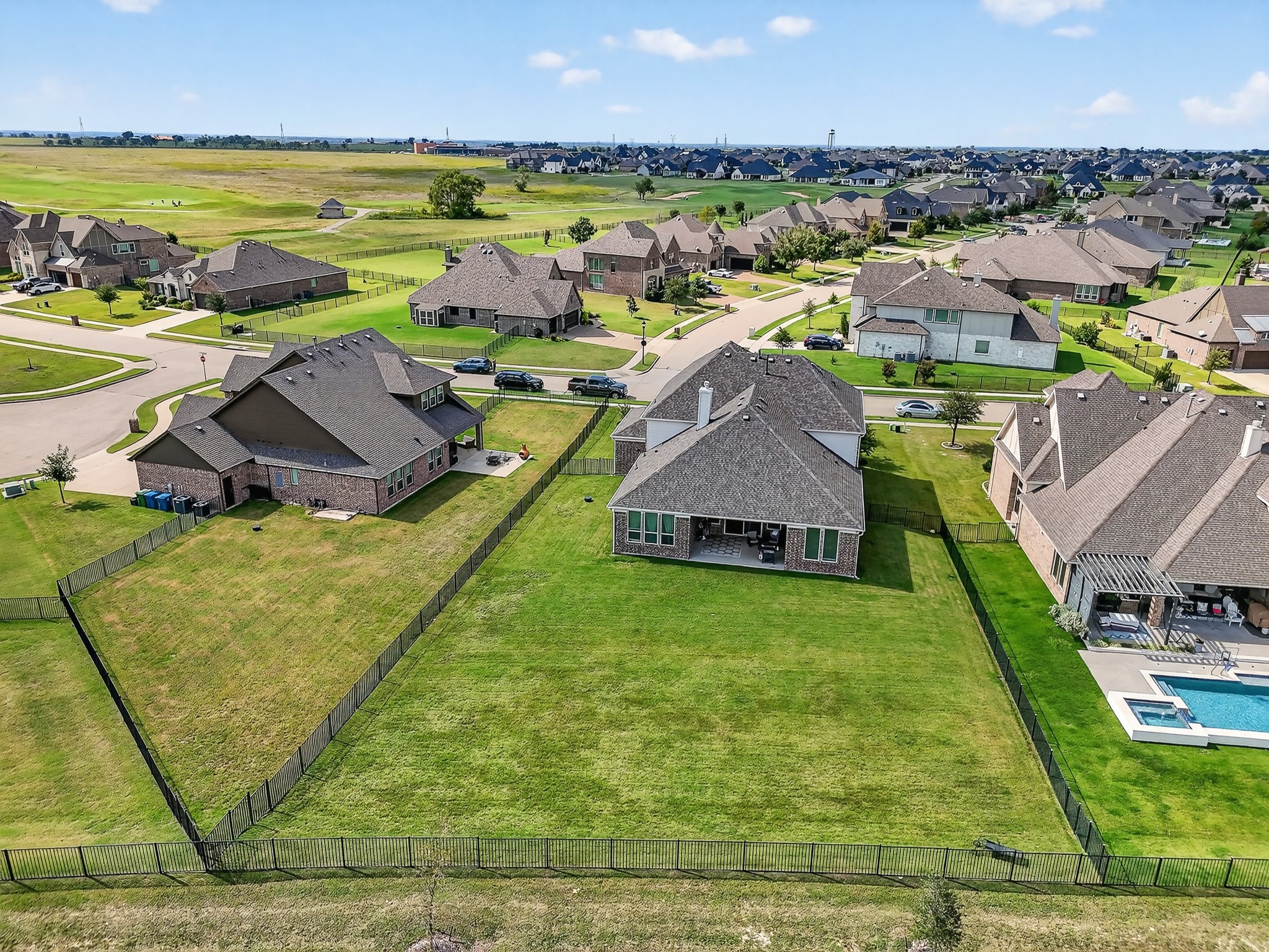 1420 Wolf Ridge Run Gunter TX 75058