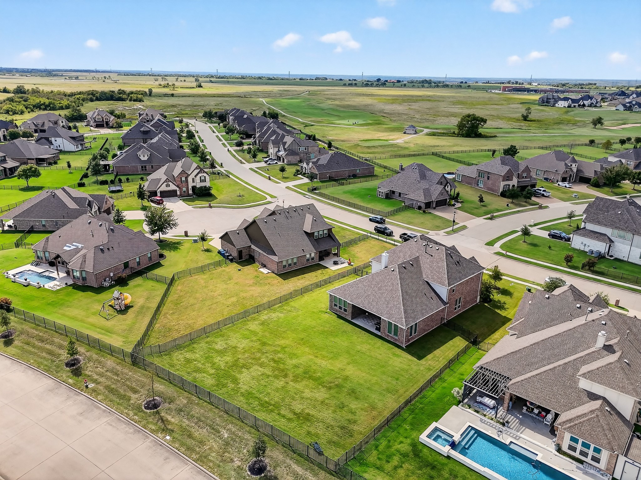 1420 Wolf Ridge Run Gunter TX 75058