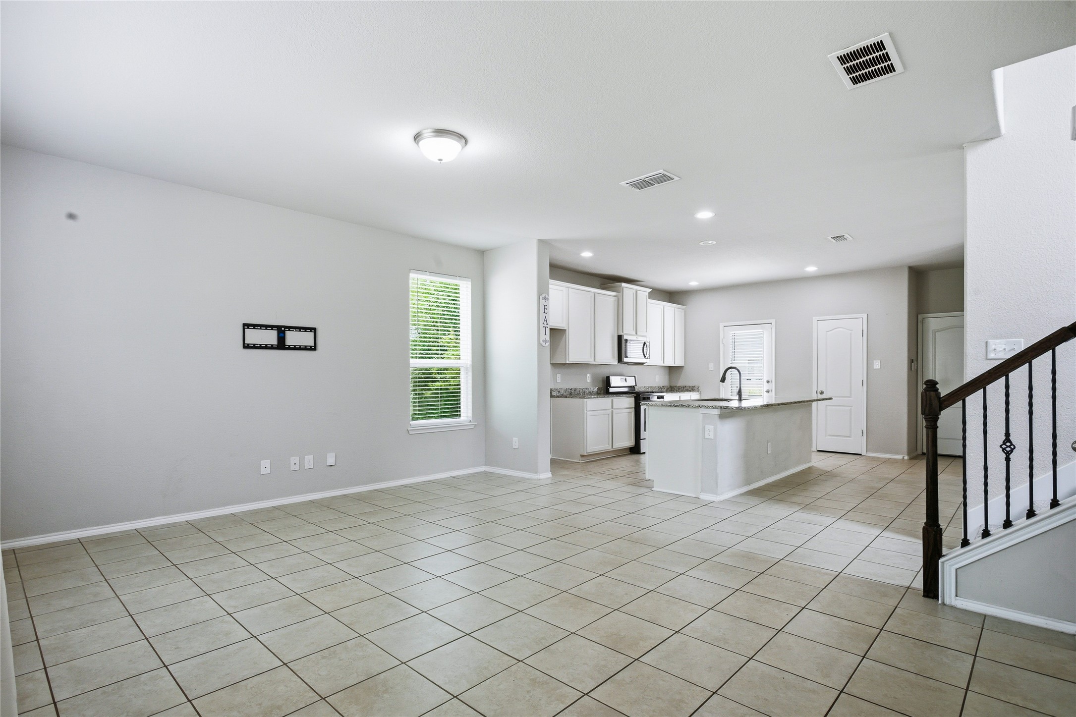 1420 Bull Street Aubrey TX 76227