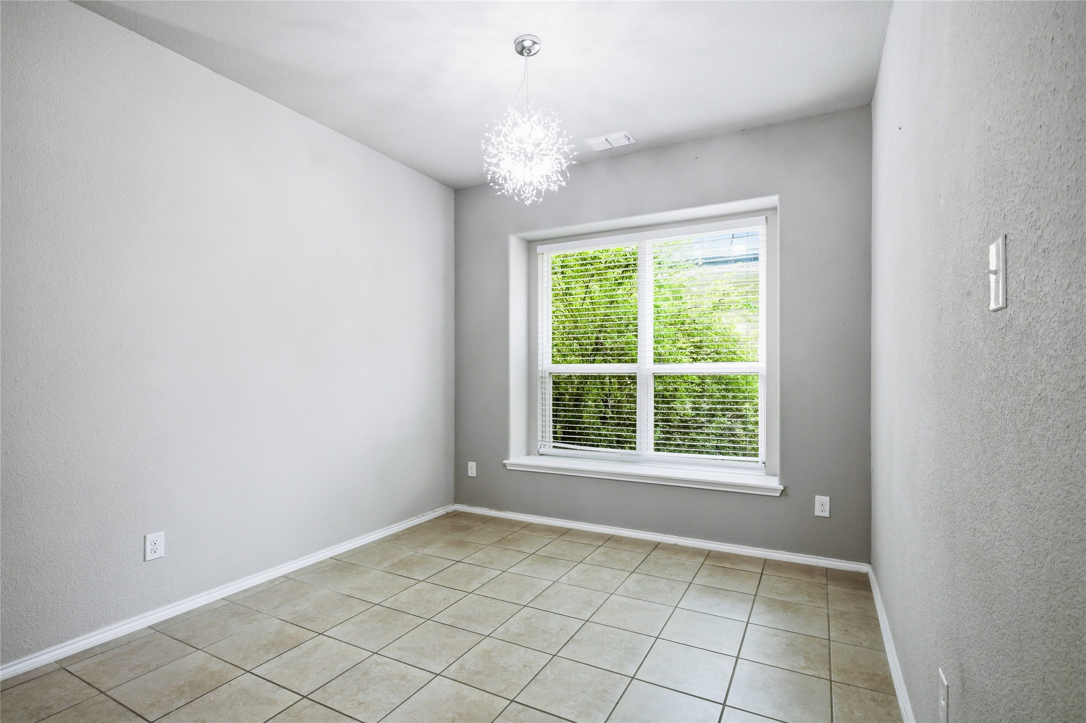 1420 Bull Street Aubrey TX 76227