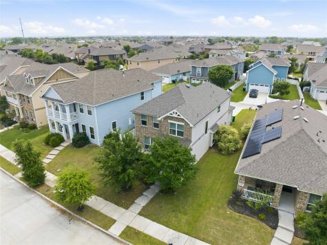 1420 Bull Street Aubrey TX 76227