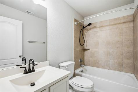 1420 Bull Street Aubrey TX 76227