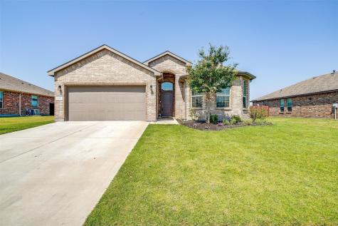 411 Helm Lane Azle TX 76020