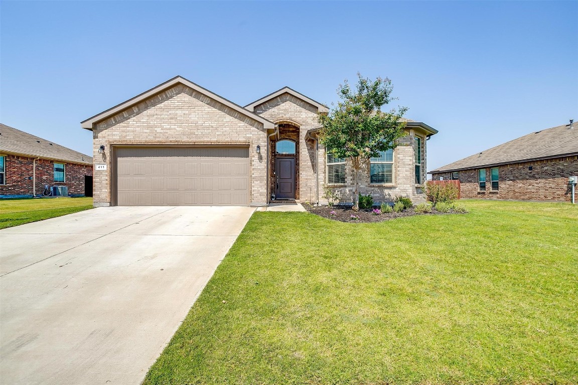 411 Helm Lane Azle TX 76020