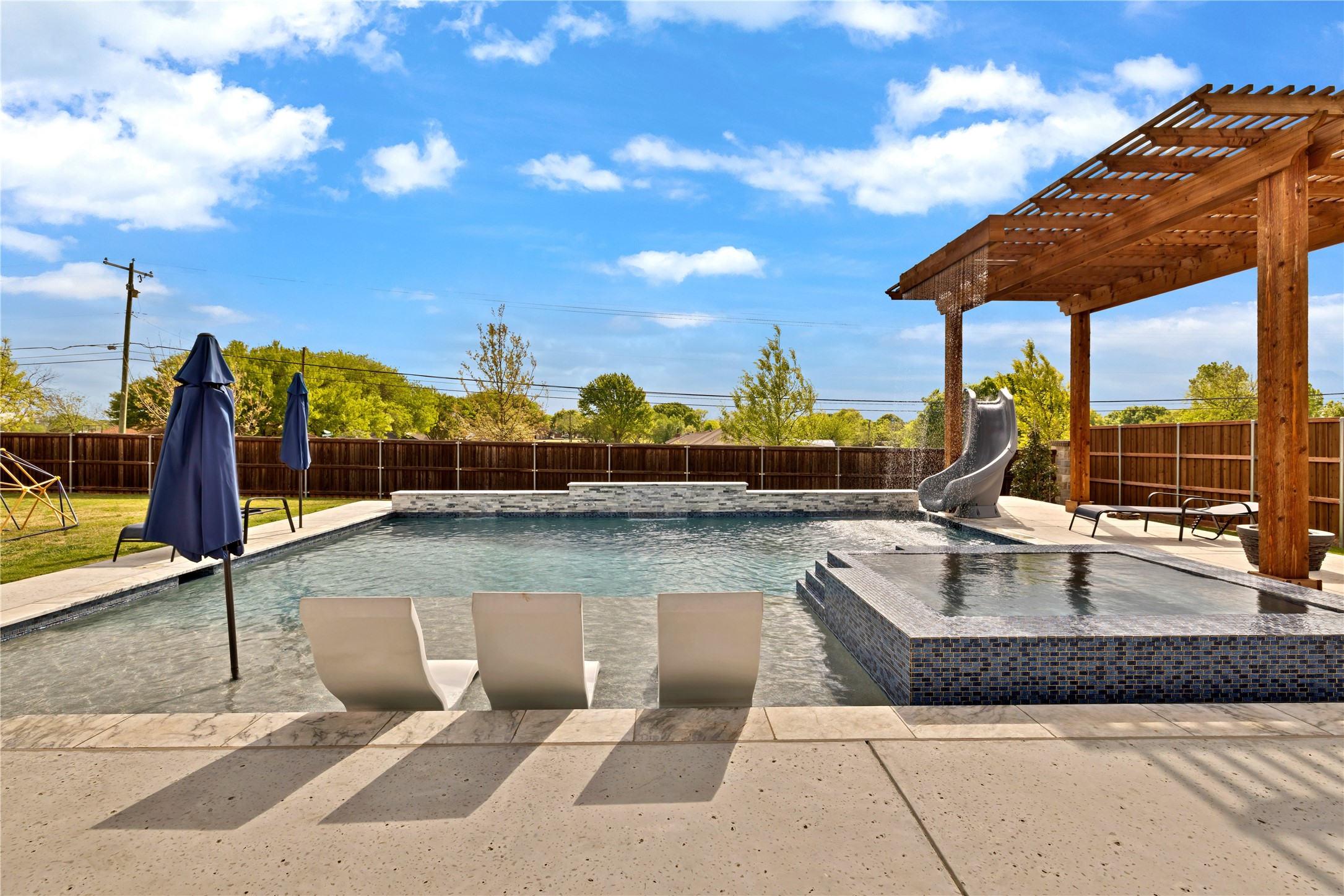 330 Penrose Drive Ovilla TX 75154
