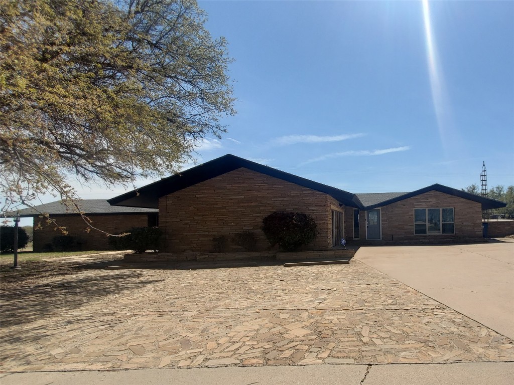 1908 Country Club Drive Sweetwater TX 79556