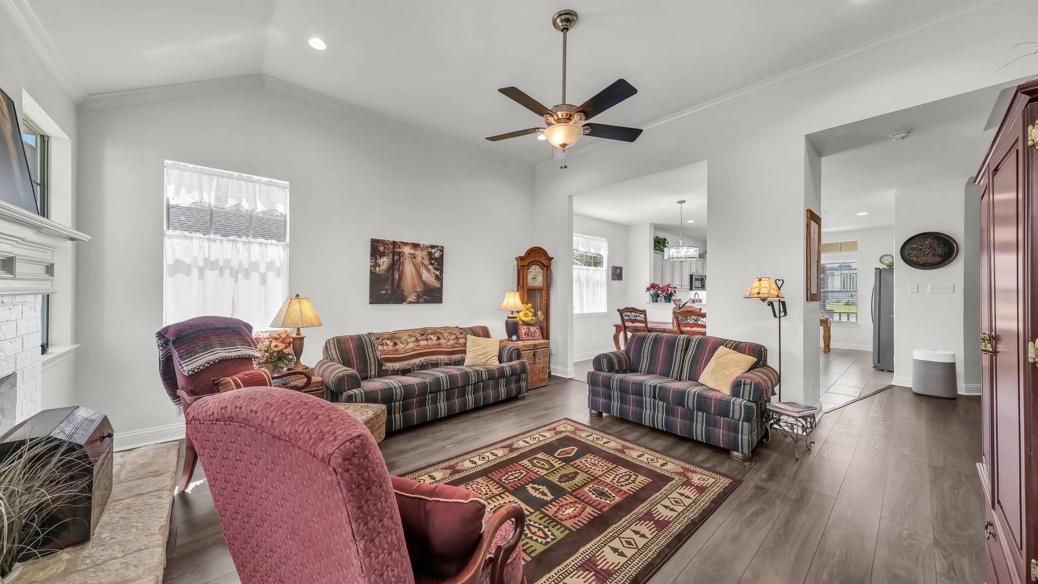 604 Holiday Hills Drive Mineral Wells TX 76067