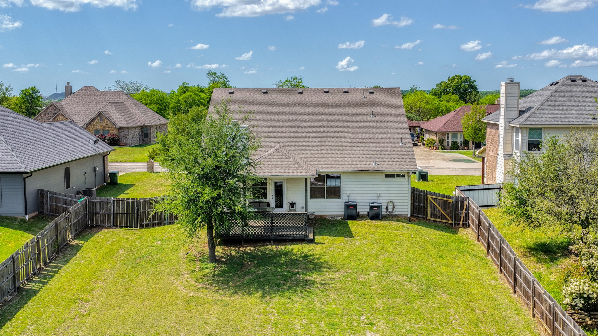 604 Holiday Hills Drive Mineral Wells TX 76067