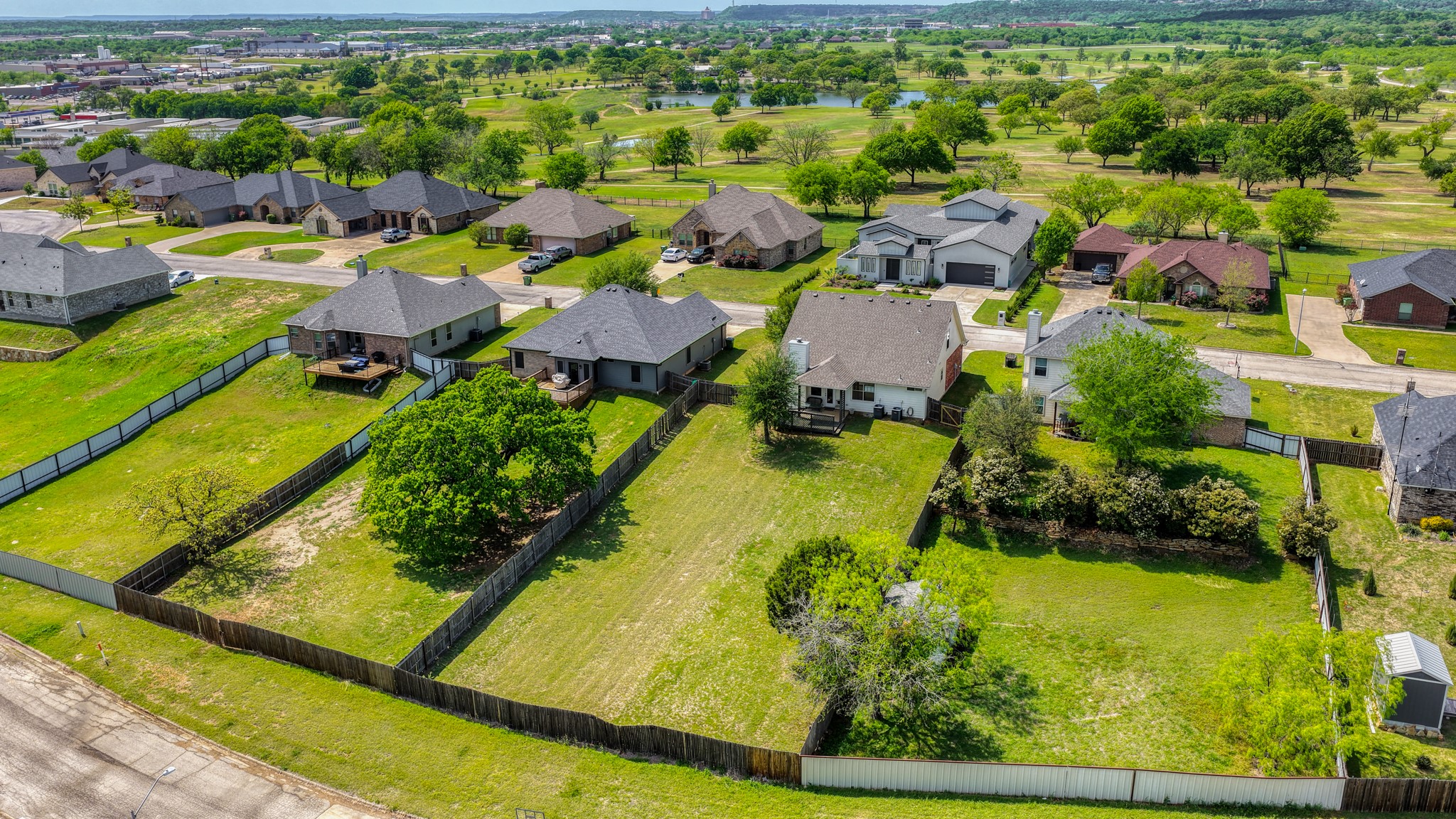 604 Holiday Hills Drive Mineral Wells TX 76067