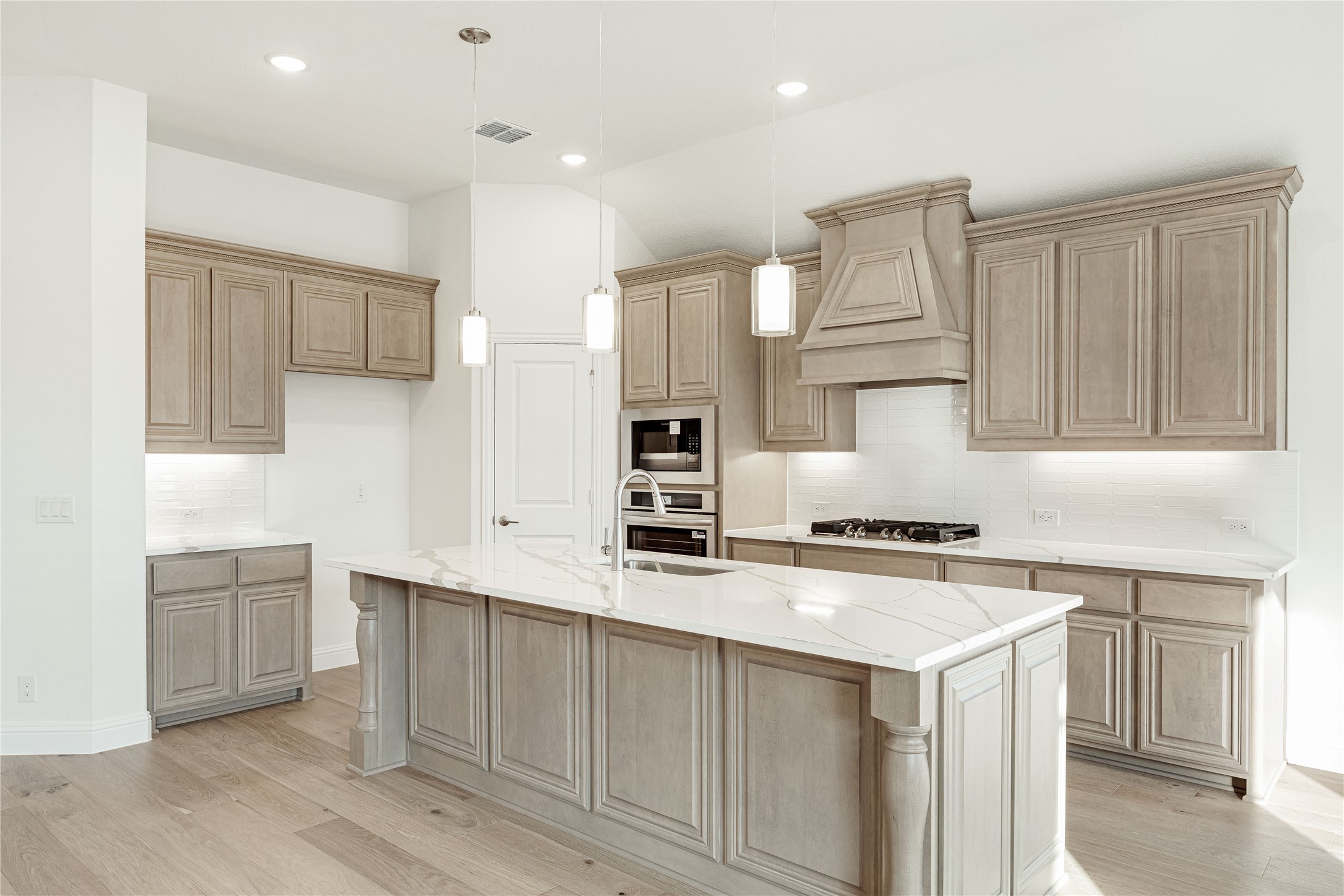 5605 Hazelnut Lane Denton TX 76226