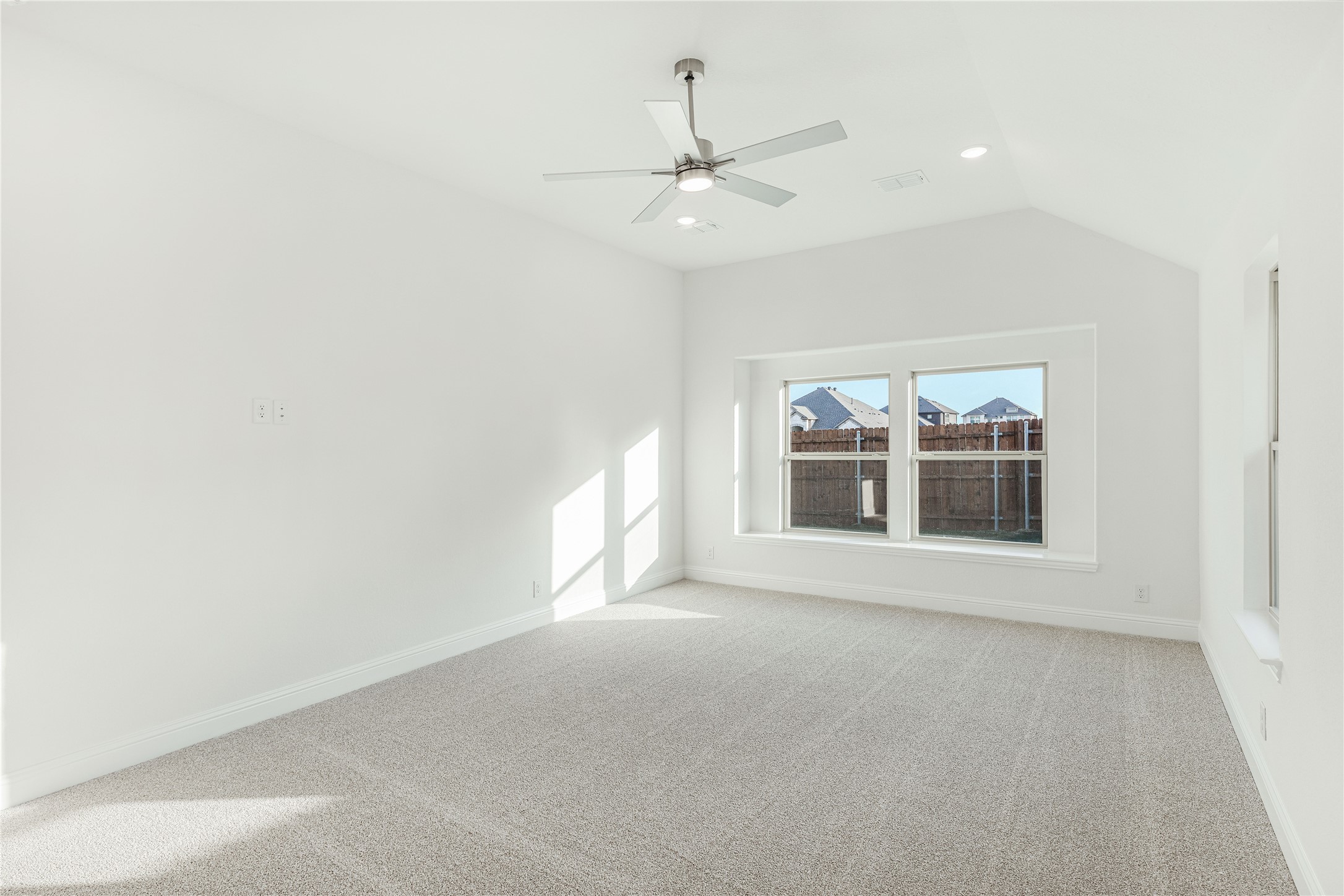 5605 Hazelnut Lane Denton TX 76226
