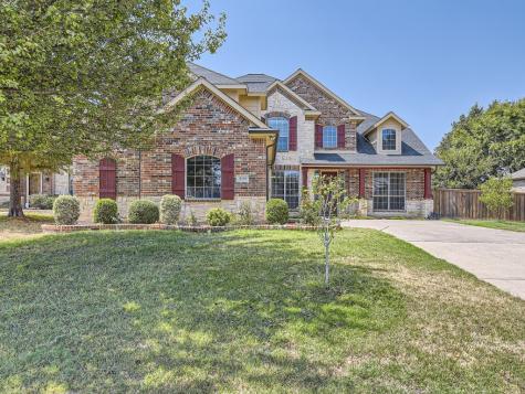 5719 Appalossa Drive Grand Prairie TX 75052