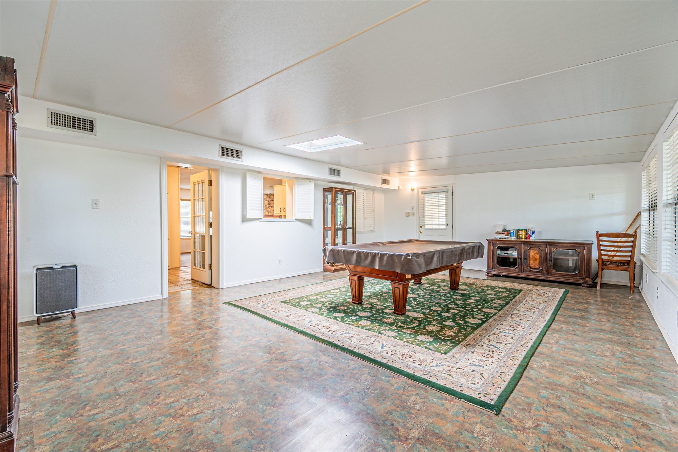 7821 N State Highway 34 Oak Ridge TX 75161