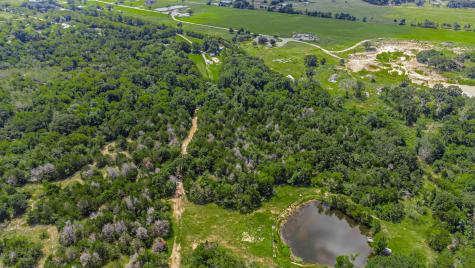 7821 N State Highway 34 Oak Ridge TX 75161