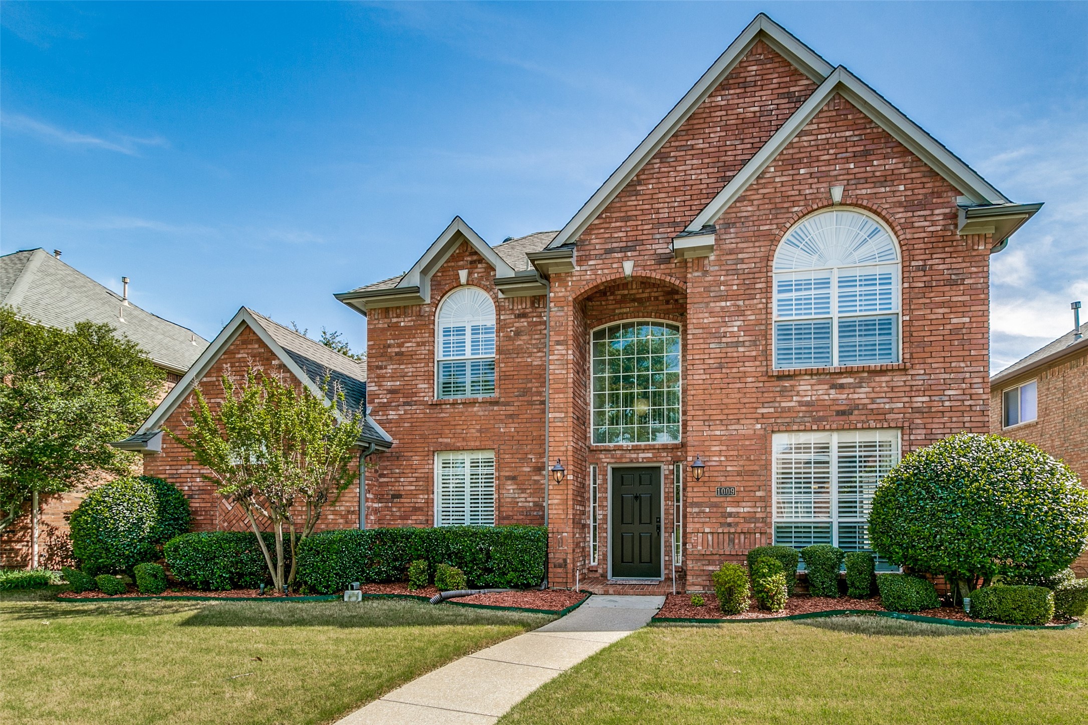 1009 Hunters Creek Drive Carrollton TX 75007