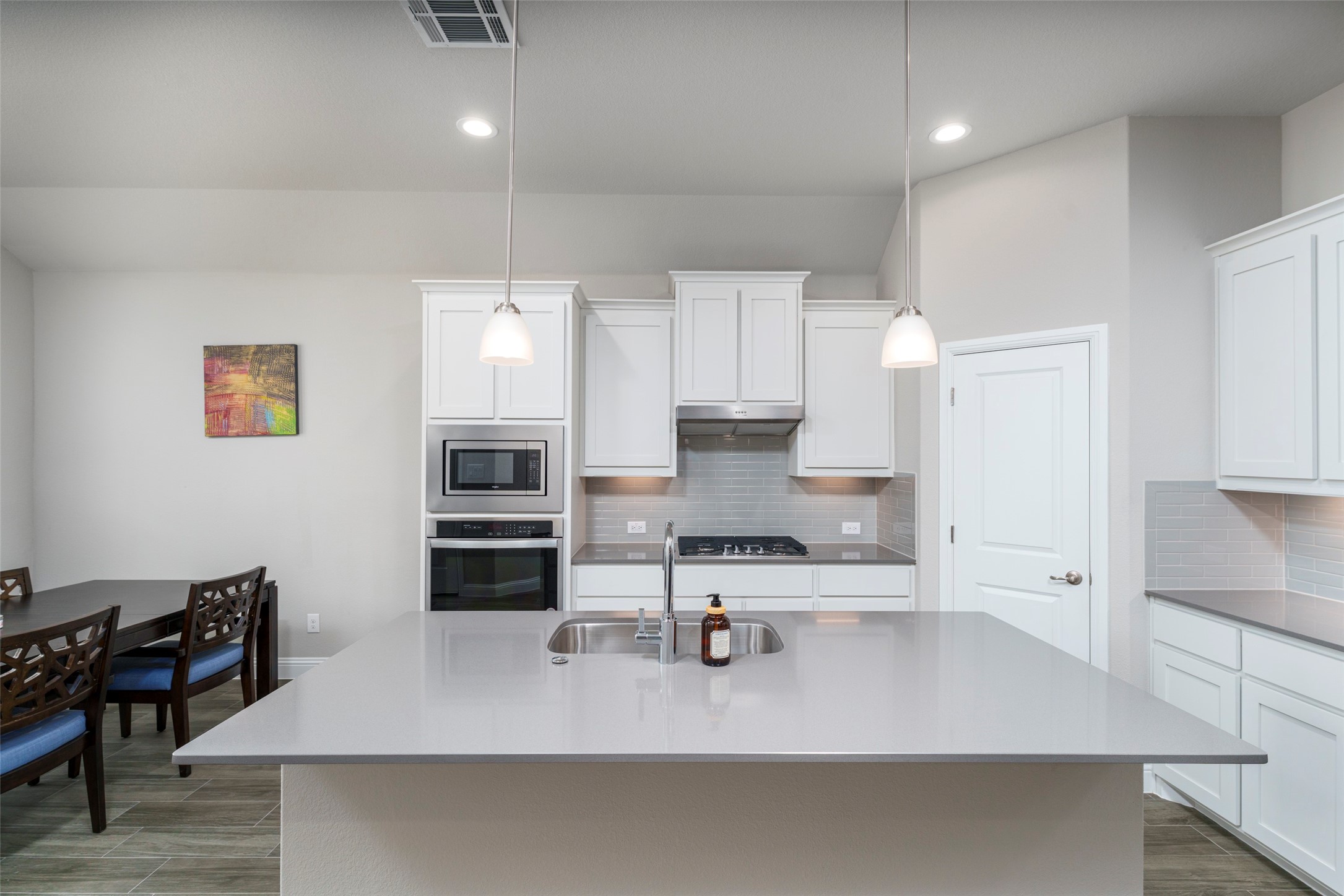 3648 Walnut Ridge Drive Grand Prairie TX 76065