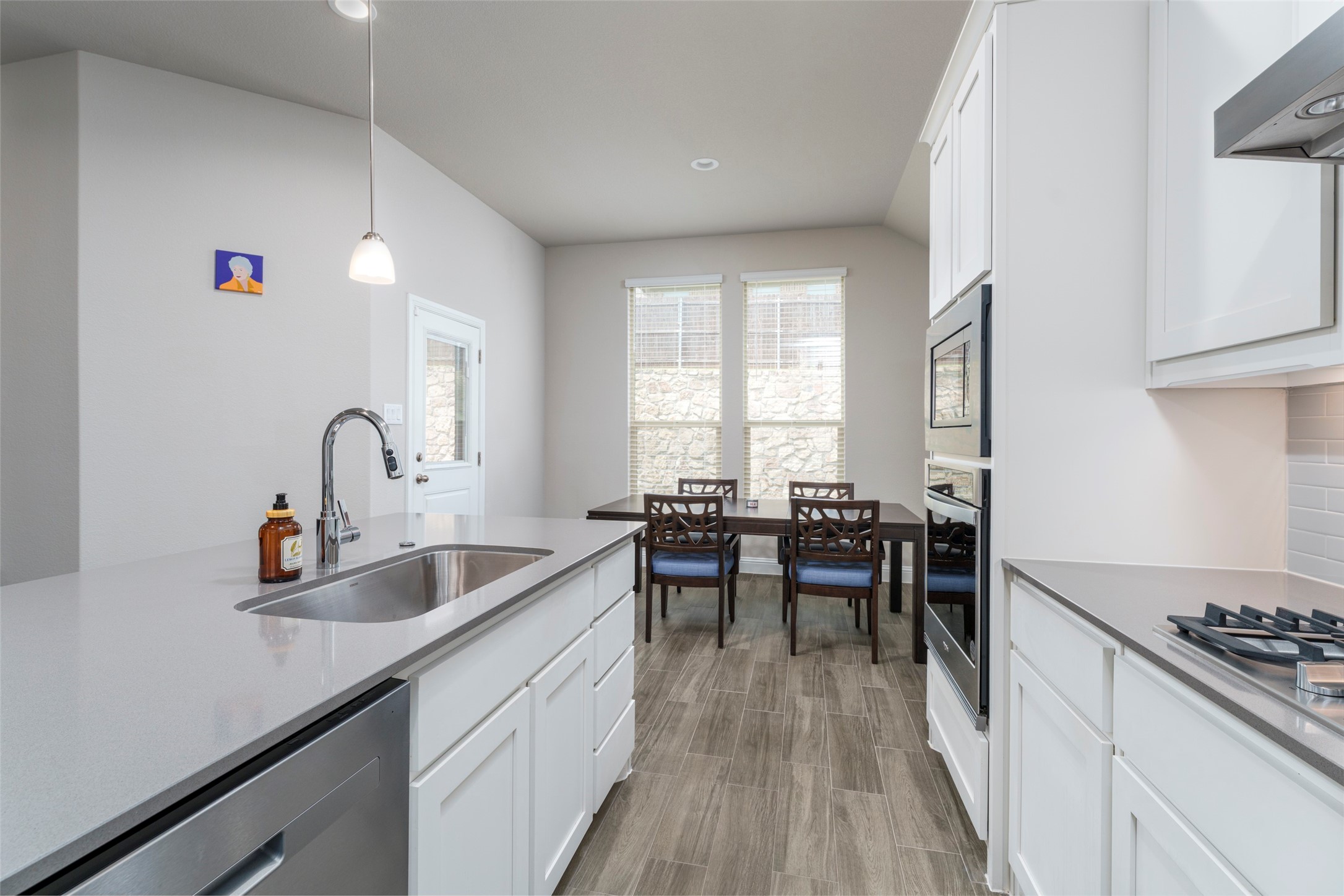 3648 Walnut Ridge Drive Grand Prairie TX 76065