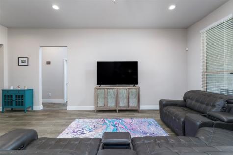 3648 Walnut Ridge Drive Grand Prairie TX 76065