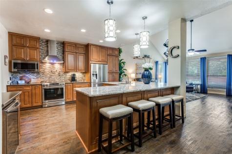 2115 Crestlake Drive Rockwall TX 75087