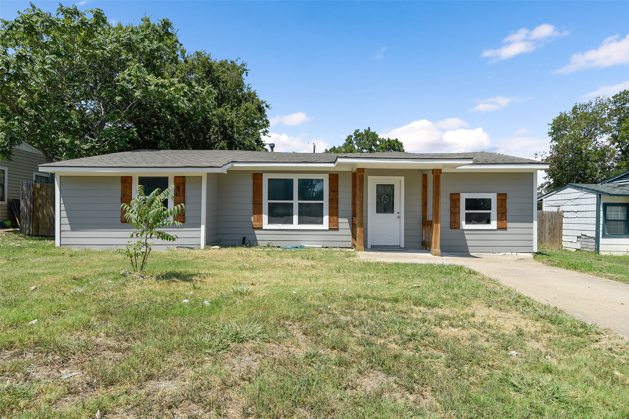 804 Skylark Drive Arlington TX 76010