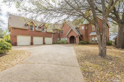 920 Ironwood Court Desoto TX 75115