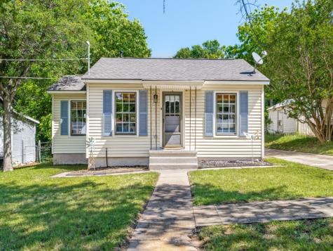 1109 W Hanna Street Denison TX 75020