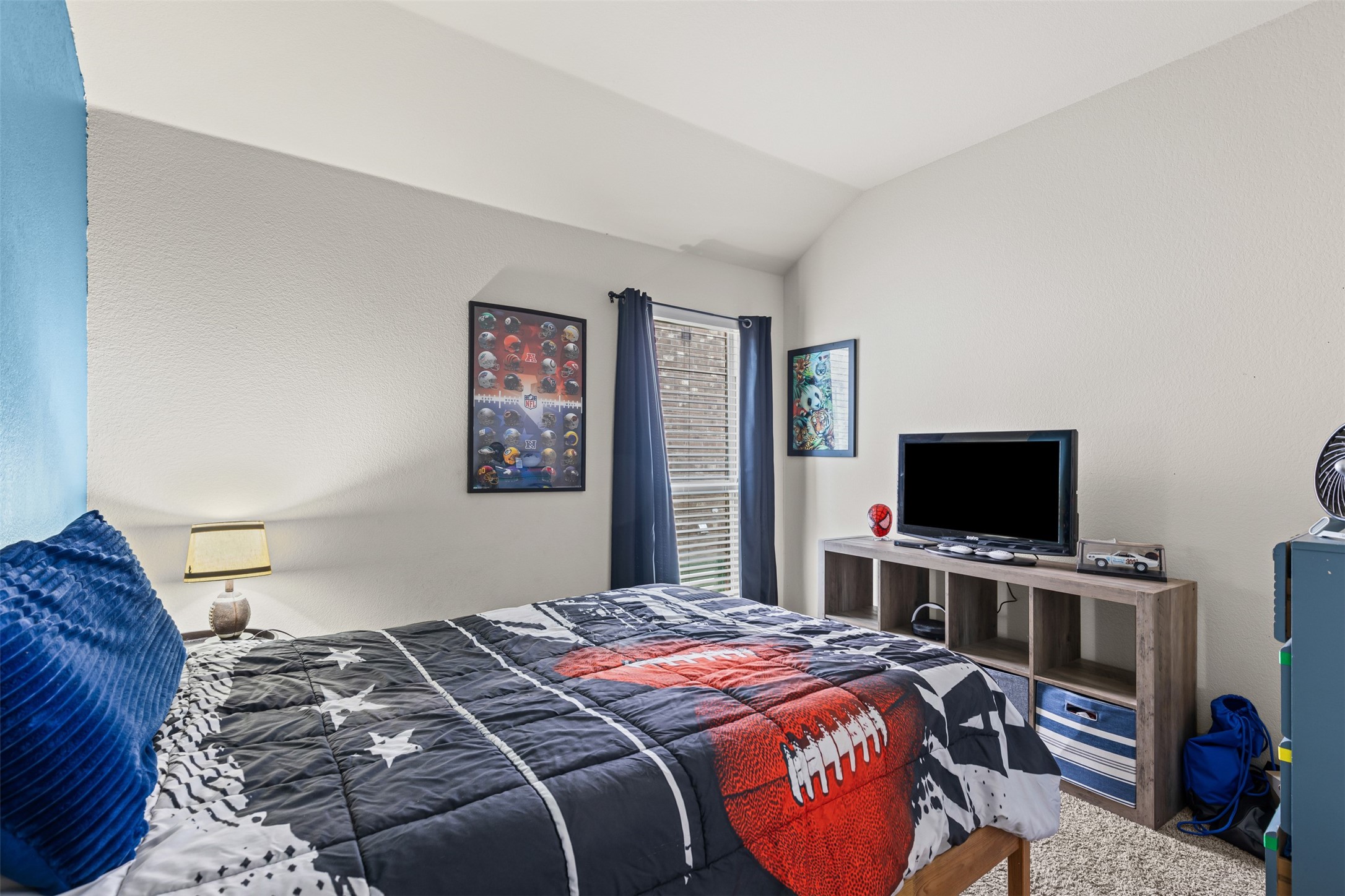 8837 Tenderfoot Lane Aubrey TX 76227