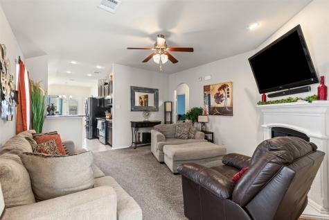 8837 Tenderfoot Lane Aubrey TX 76227