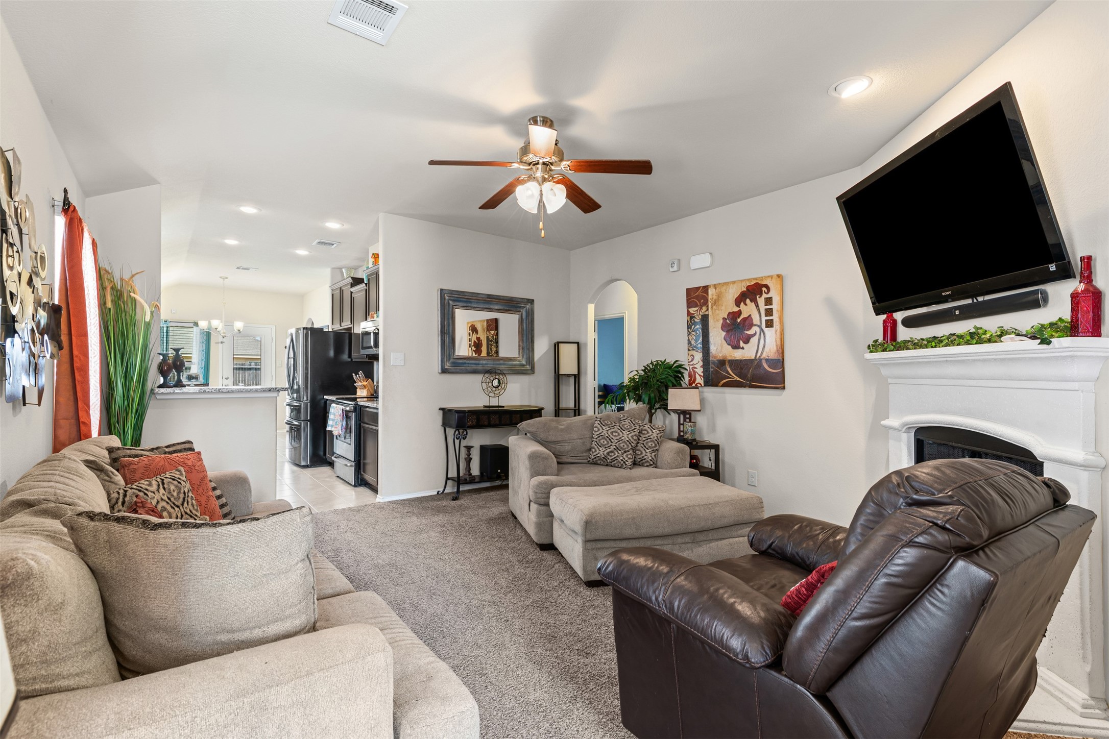 8837 Tenderfoot Lane Aubrey TX 76227