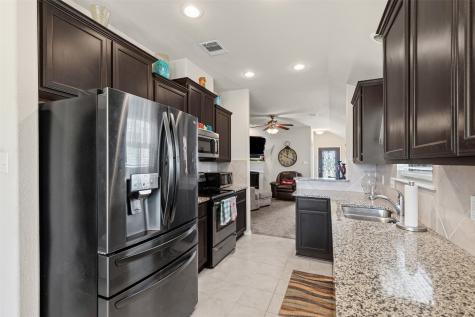 8837 Tenderfoot Lane Aubrey TX 76227