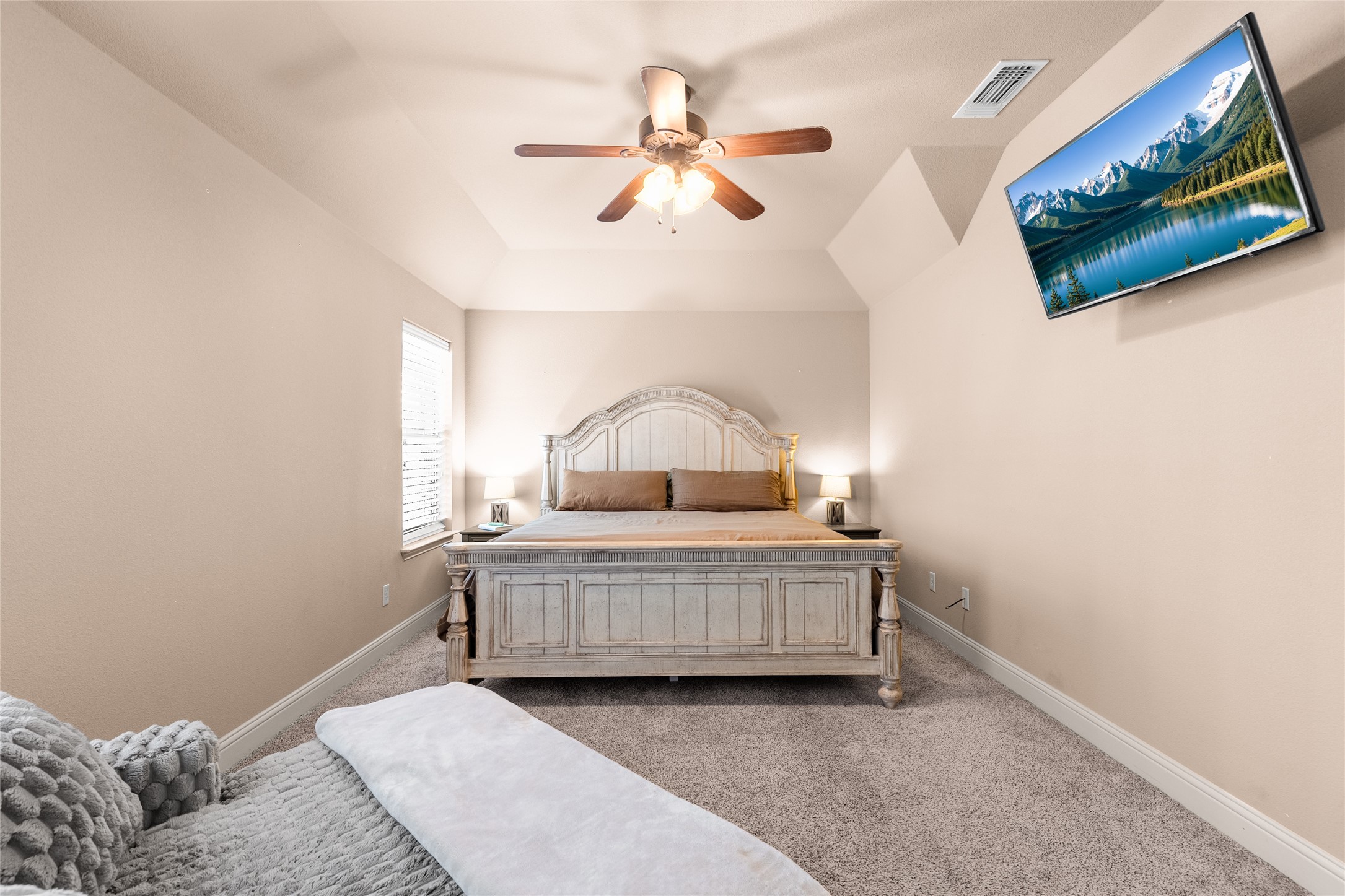 6512 Ashland Drive Greenville TX 75402