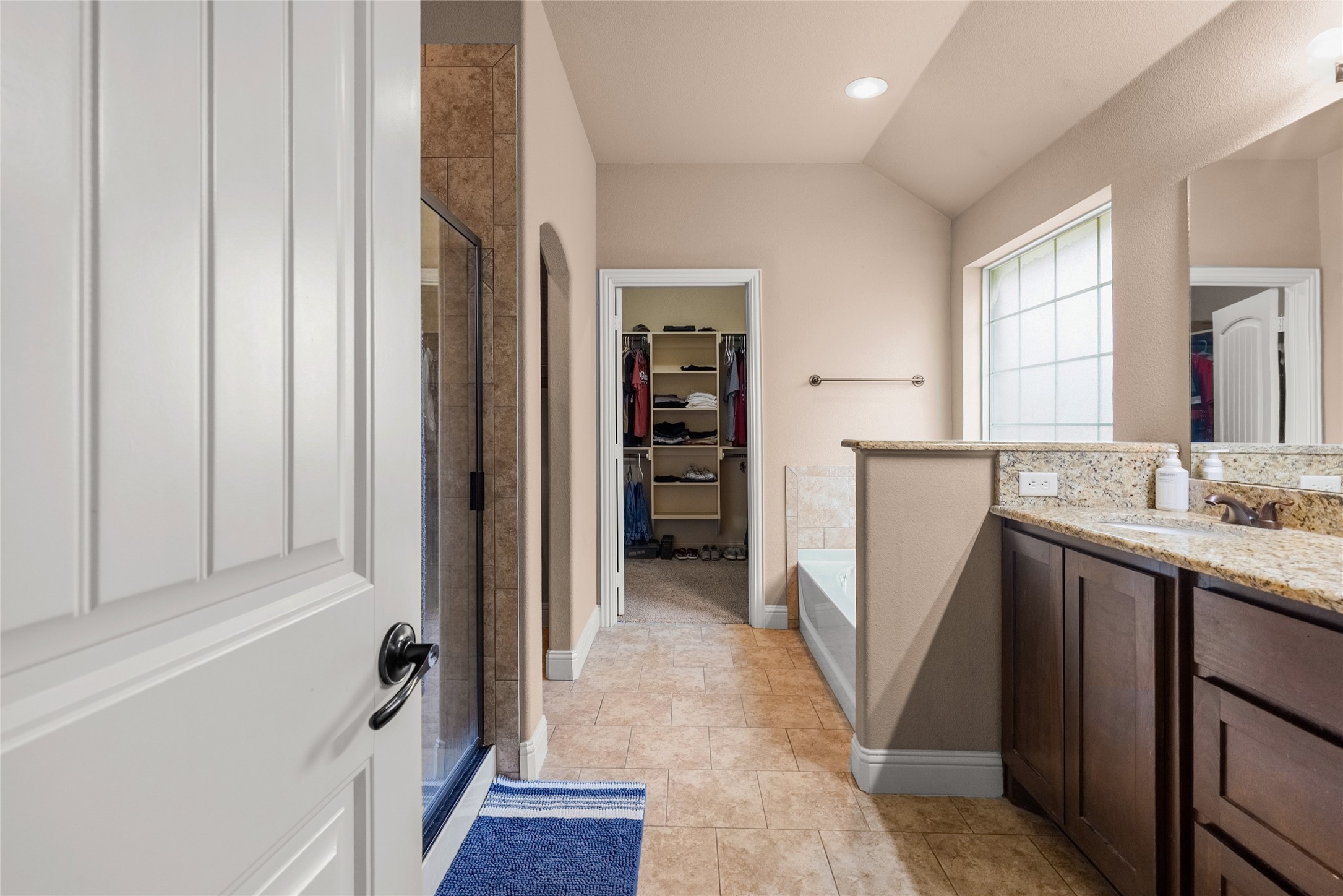 6512 Ashland Drive Greenville TX 75402