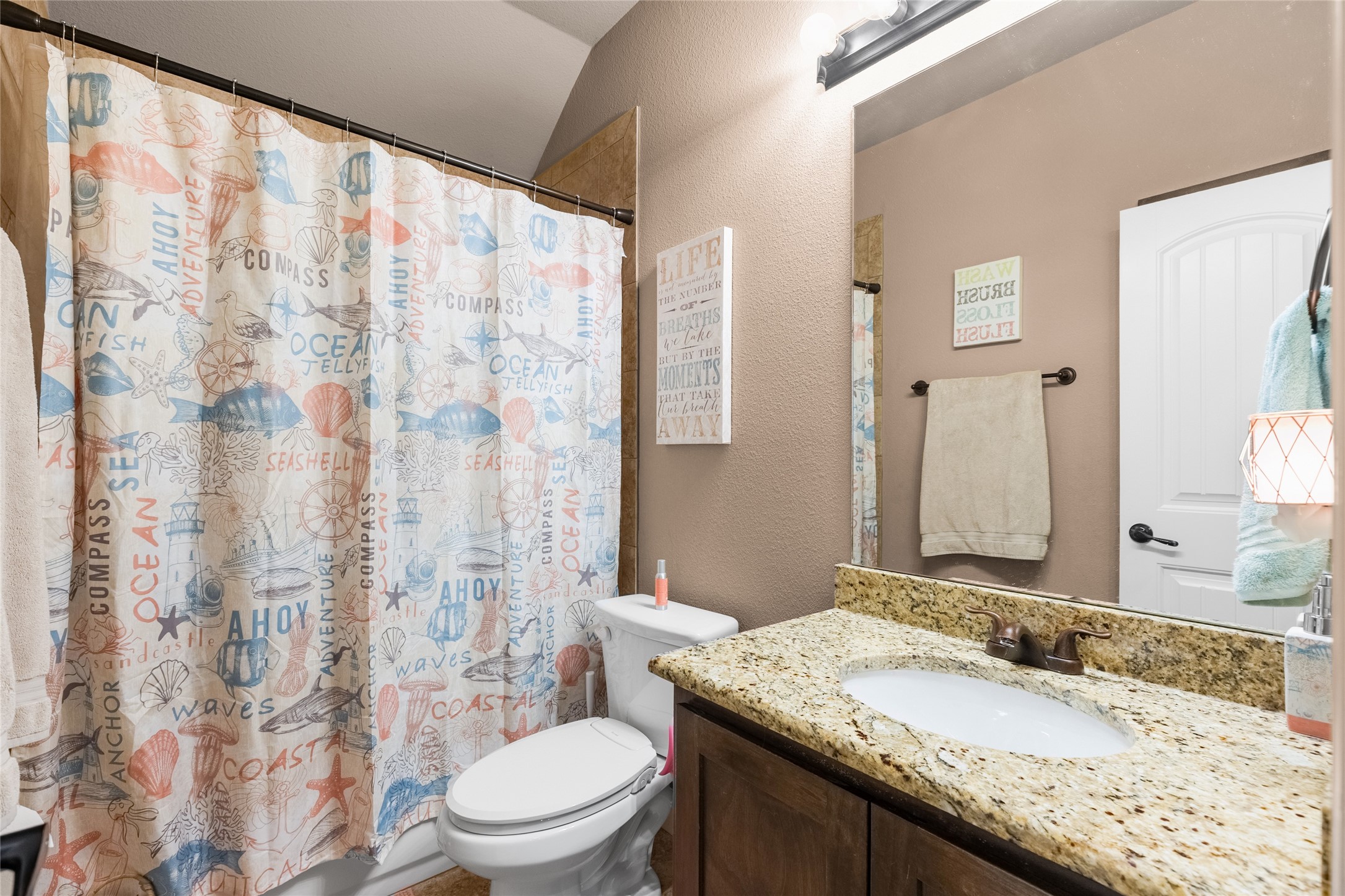 6512 Ashland Drive Greenville TX 75402